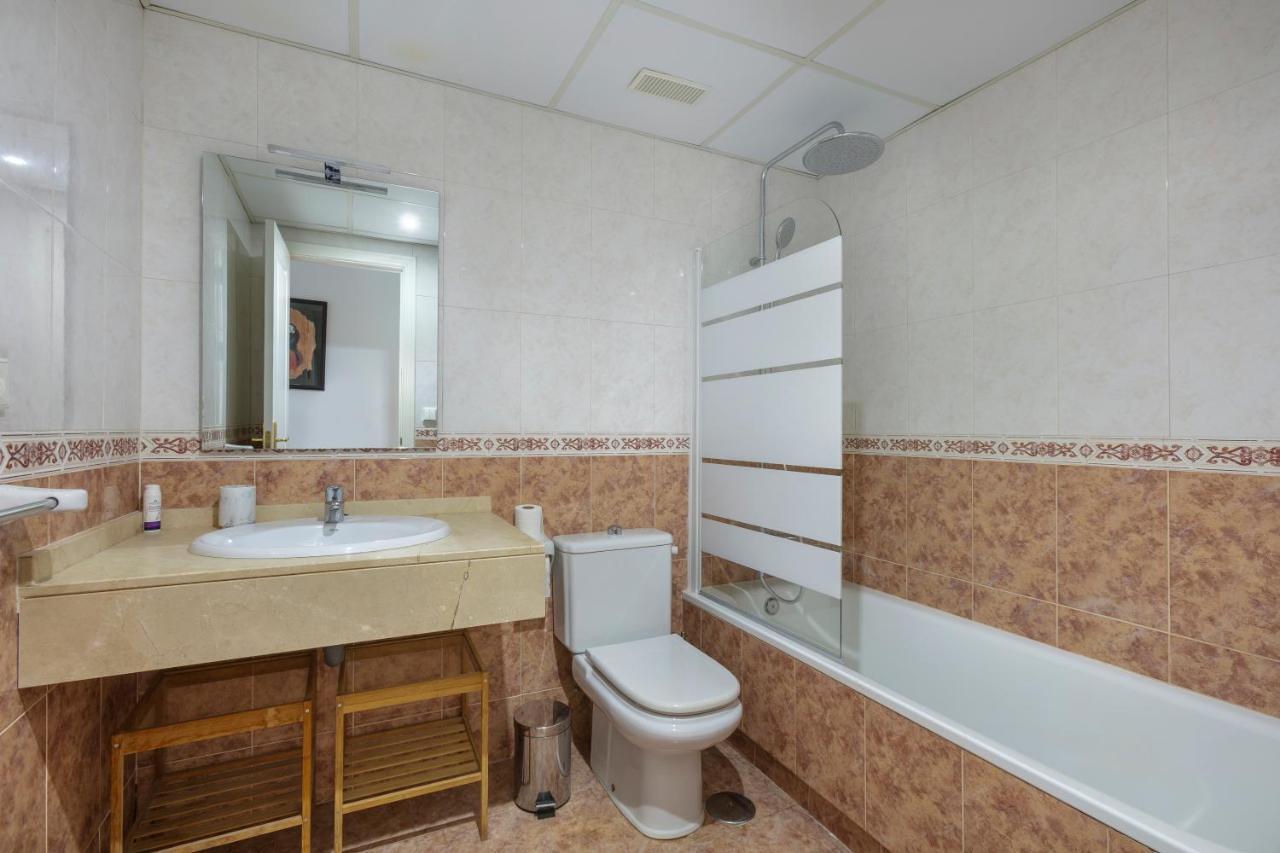 Lovely 2 Bedroom Locrimar V Walk To Beach Rdr260 Marbella Exterior foto